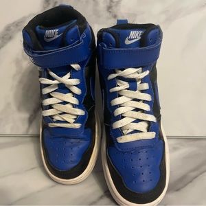 Nike Court Borough Mid 2 DM8872-001 Blue Basketball Shoes Boys Size 5Y